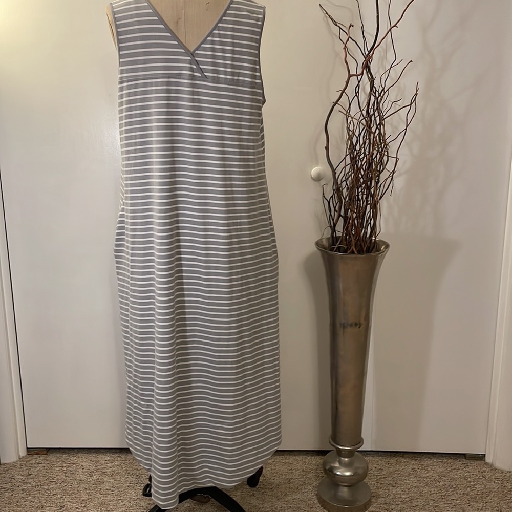 Cuddl Duds Flexwear Womens Sleeveless stripe maxi dress - Picture 3 of 5
